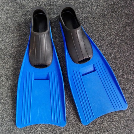 ploutve vel. 35-37 ploutve vel. 35-37